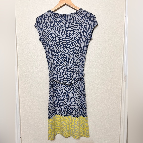 Boden Black and White Midi Sheath Dress with Crew Neck - Picture 4 of 7